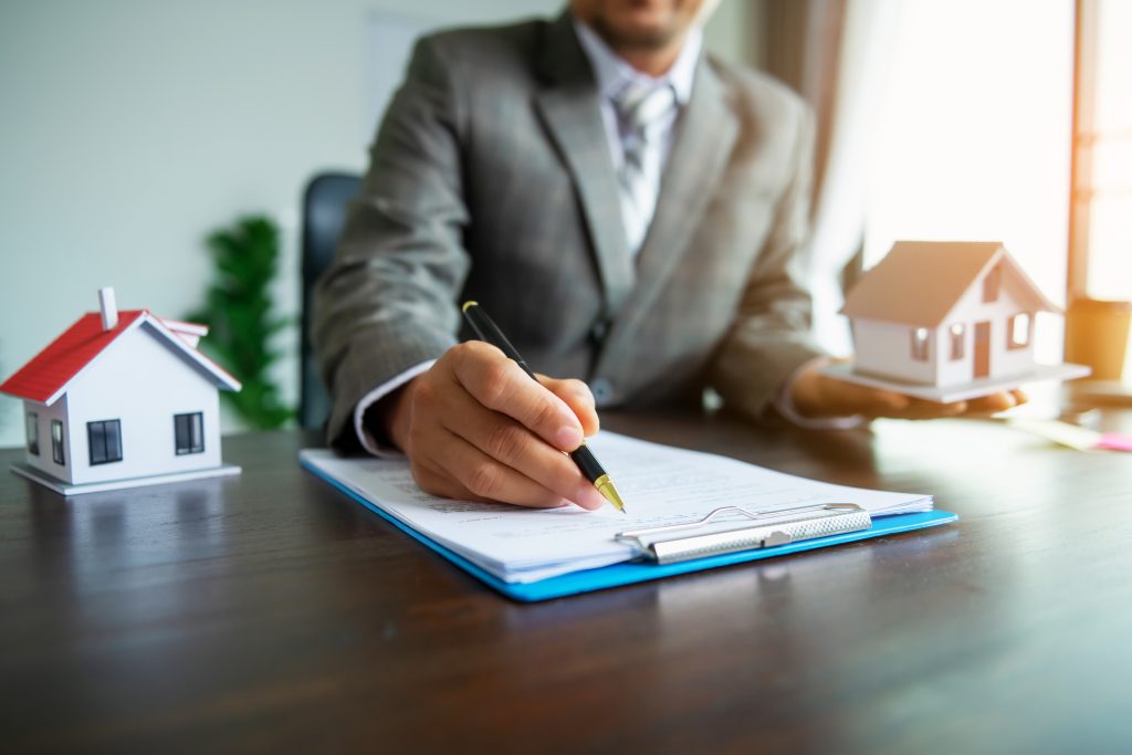 Escrow Services in San Pedro
